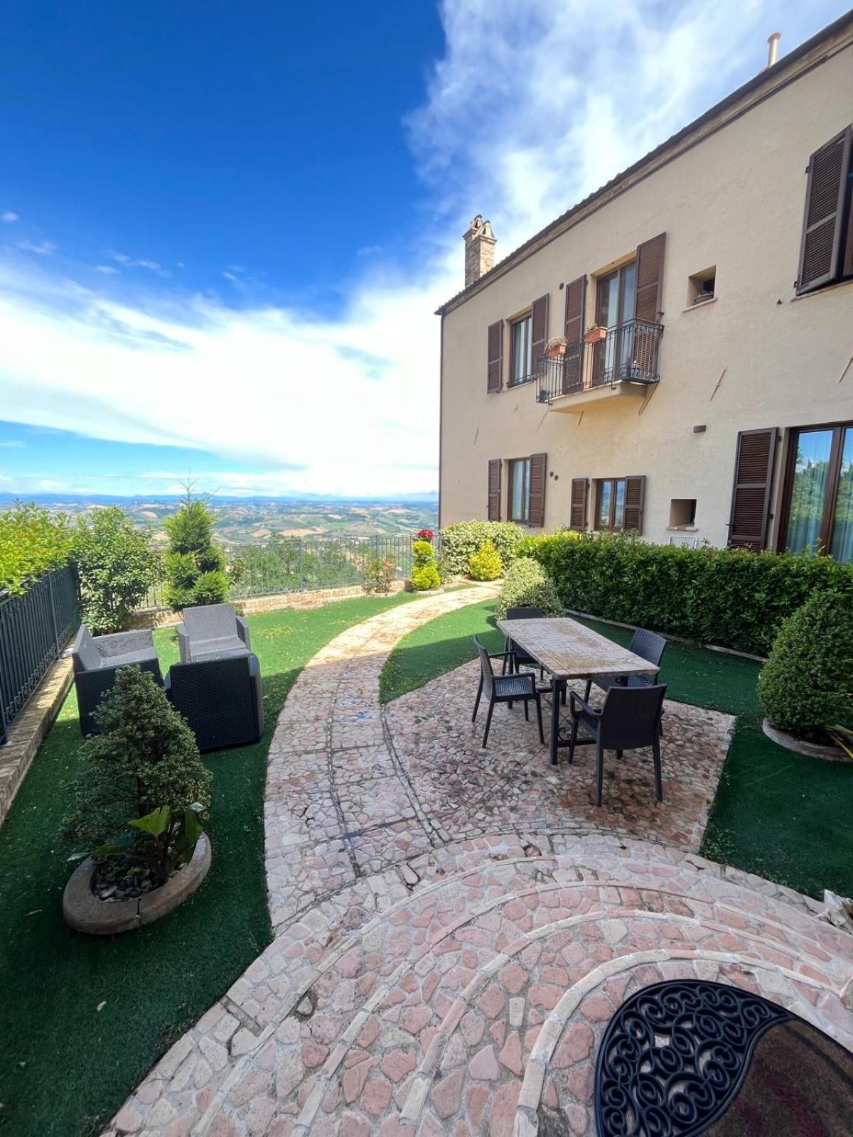 Dimora Santa Chiara Apartment Ripatransone Ngoại thất bức ảnh